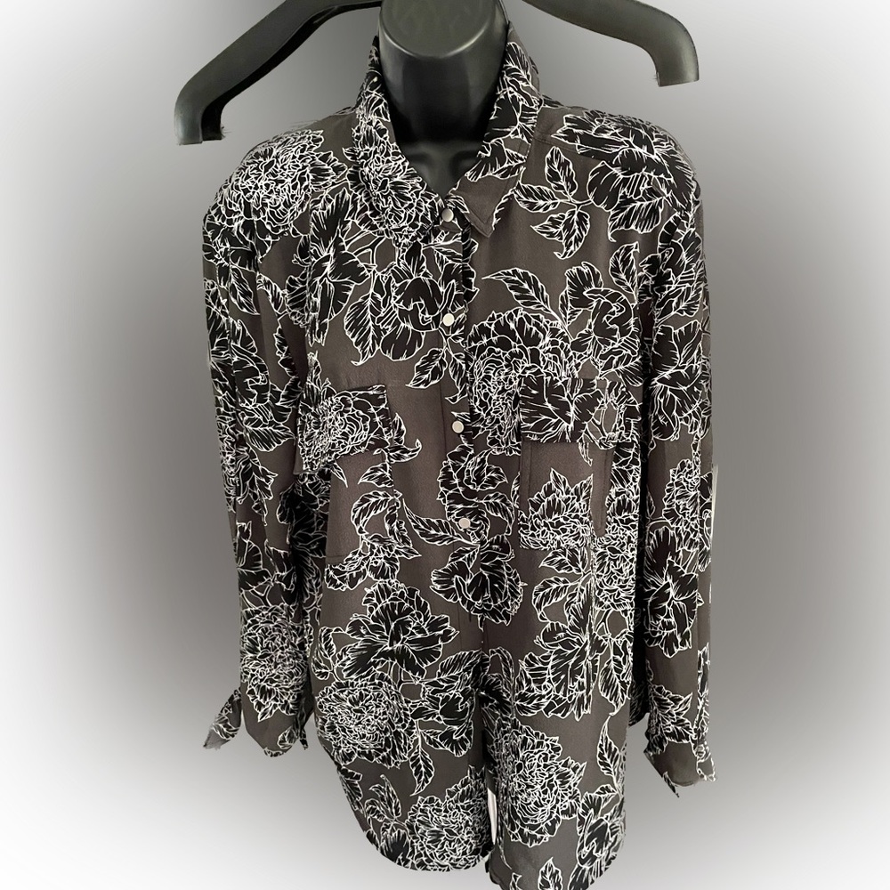 Beautiful Jones NY grey, white and black Blouse Top Shirt size XL